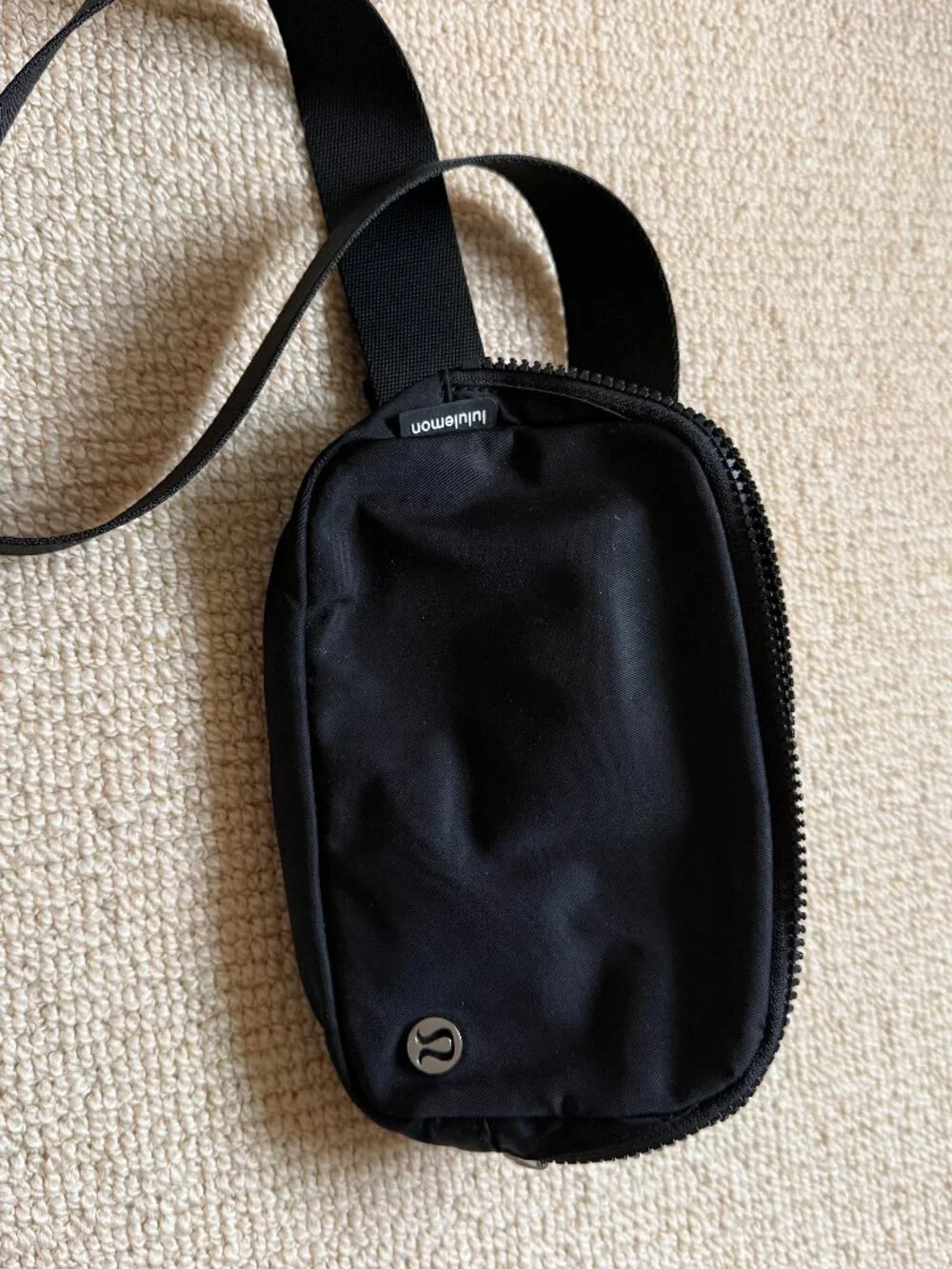 Lululemon Black Everywhere Belt Bag Crossbody